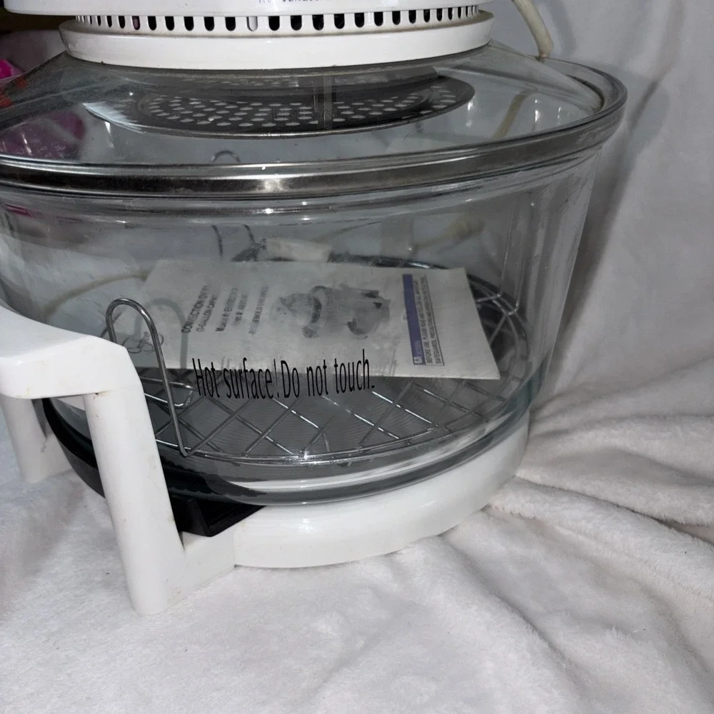 CROFTON‎ Turbo Convection Oven 3 gallon Glass 1300 Watt Cooks With Light !!!
